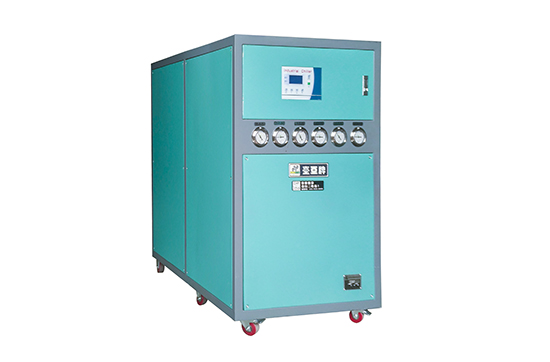 工業冷水機冰封阻塞怎么辦
